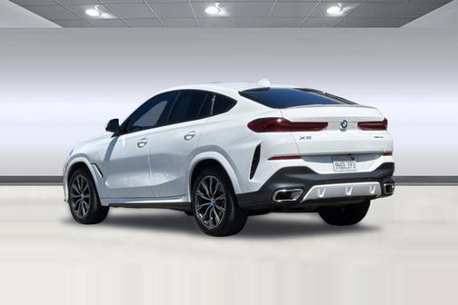 Alpine White 2023 BMW X6 xDrive40i
