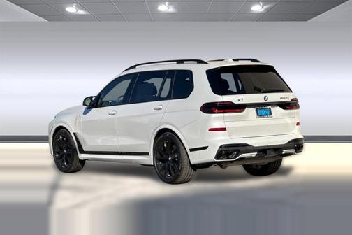 2026 BMW X7 M60i