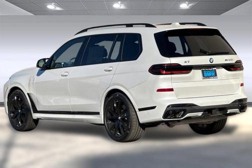 2026 BMW X7 M60i