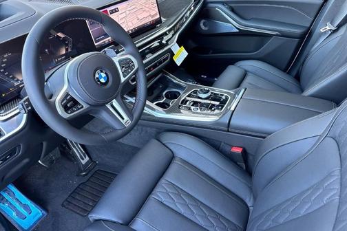 2026 BMW X7 M60i
