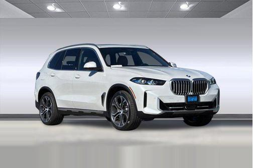 Mineral White Metallic 2026 BMW X5 xDrive40i