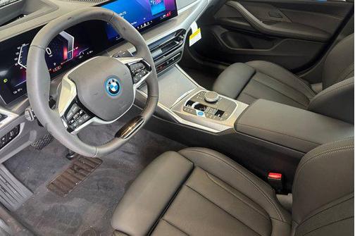 Black Sapphire Metallic 2026 BMW i4 Gran Coupe xDrive40