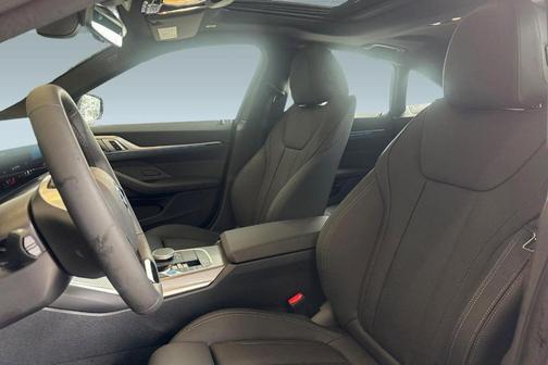 Black Sapphire Metallic 2026 BMW i4 Gran Coupe xDrive40
