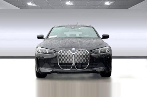 Black Sapphire Metallic 2026 BMW i4 Gran Coupe xDrive40