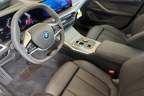 Black Sapphire Metallic 2026 BMW i4 Gran Coupe xDrive40