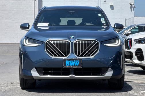 Arctic Race Blue Metallic 2026 BMW X3 30 xDrive