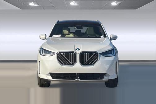 Mineral White Metallic 2026 BMW X3 30 xDrive