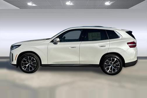 Mineral White Metallic 2026 BMW X3 30 xDrive