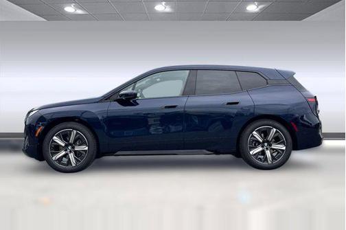2026 BMW iX xDrive45