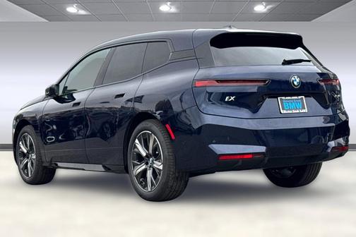 2026 BMW iX xDrive45