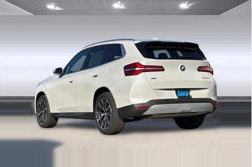 Mineral White Metallic 2026 BMW X3 30 xDrive