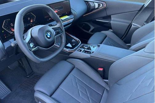 Mineral White Metallic 2026 BMW X3 30 xDrive