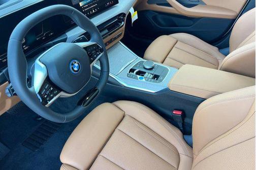 Mineral White Metallic 2025 BMW i4 Gran Coupe eDrive40