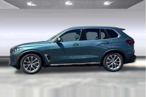Blue Ridge Mountain Metallic 2026 BMW X5 PHEV xDrive50e