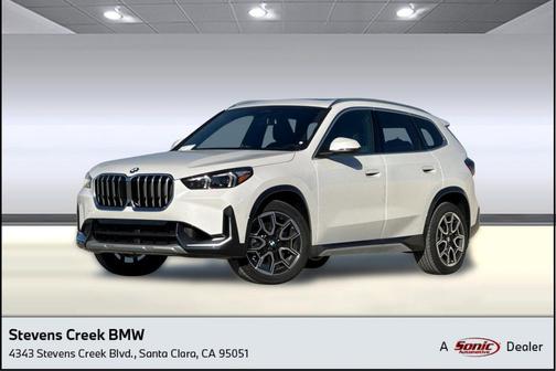 Mineral White Metallic 2026 BMW X1 xDrive28i