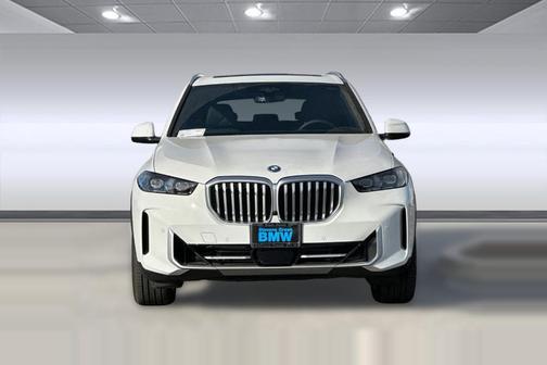 Alpine White 2026 BMW X5 PHEV xDrive50e