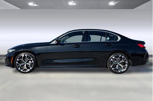 2025 BMW 330 330i Sedan