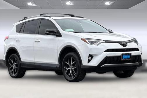 2018 Toyota RAV4 SE