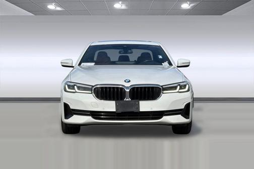 Alpine White 2023 BMW 530 i