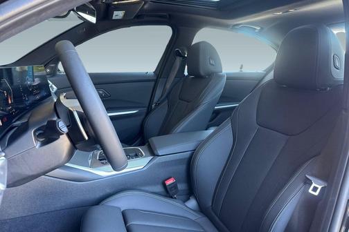 Black Sapphire Metallic 2026 BMW 330 330i