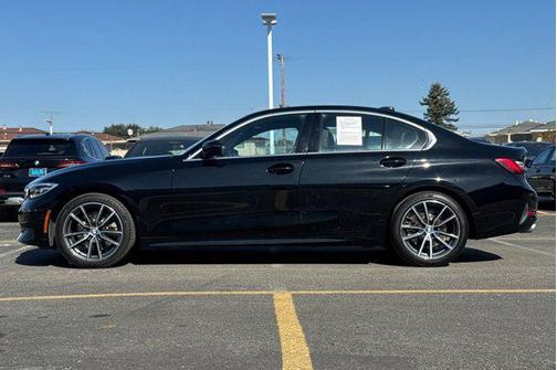 2019 BMW 330 330i