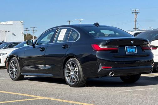 2019 BMW 330 330i