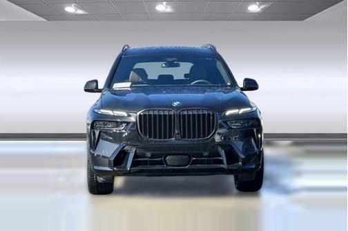 Black Sapphire Metallic 2026 BMW X7 xDrive40i