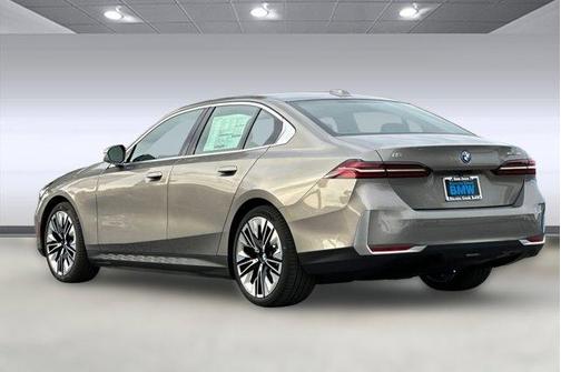 2026 BMW i5 eDrive40