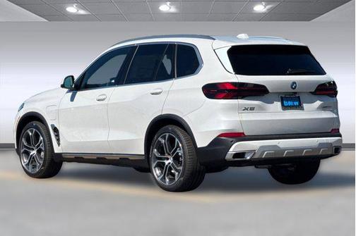 2026 BMW X5 PHEV xDrive50e