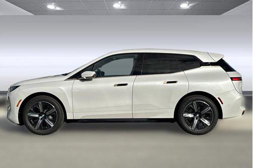 2026 BMW iX xDrive45