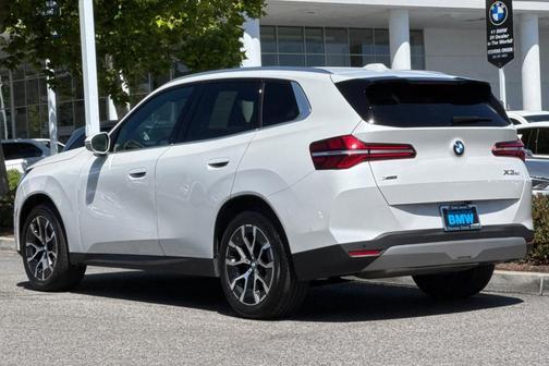 Mineral White Metallic 2026 BMW X3 30 xDrive