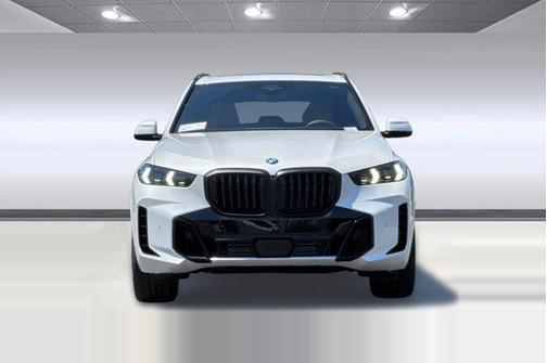 Mineral White Metallic 2026 BMW X5 xDrive40i