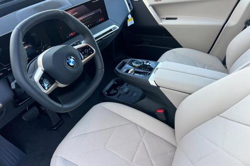 2026 BMW iX xDrive45