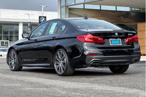 2020 BMW 540 540i
