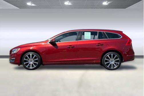 2015 Volvo V60 T5 Premier