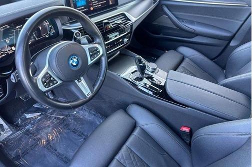 2023 BMW 530e Base