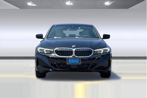 2025 BMW 330 i