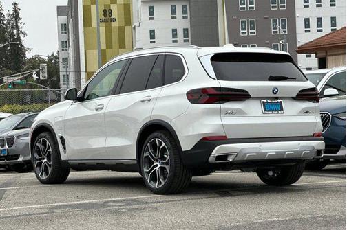 2026 BMW X5 PHEV xDrive50e