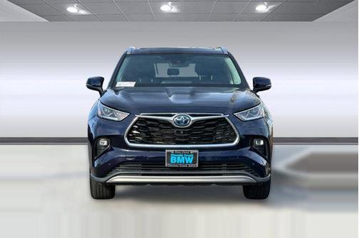 Blueprint 2022 Toyota Highlander Hybrid Platinum