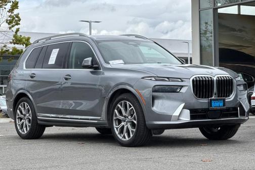 2024 BMW X7 xDrive40i