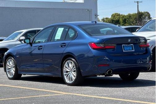 Phytonic Blue Metallic 2023 BMW 330e 330e