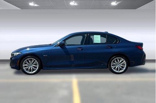 Phytonic Blue Metallic 2023 BMW 330e 330e