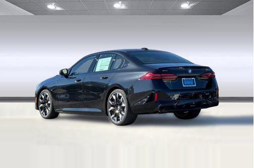 2026 BMW 550e xDrive