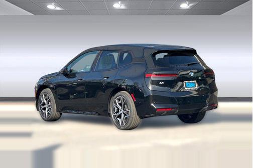 2026 BMW iX xDrive45