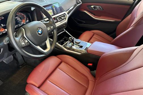 Mineral Grey Metallic 2022 BMW 330 xDrive