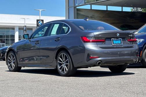 Mineral Grey Metallic 2022 BMW 330 xDrive