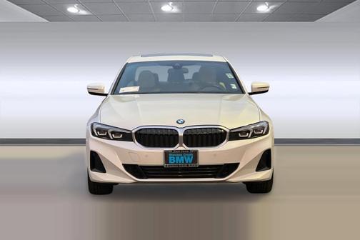 2023 BMW 330 i