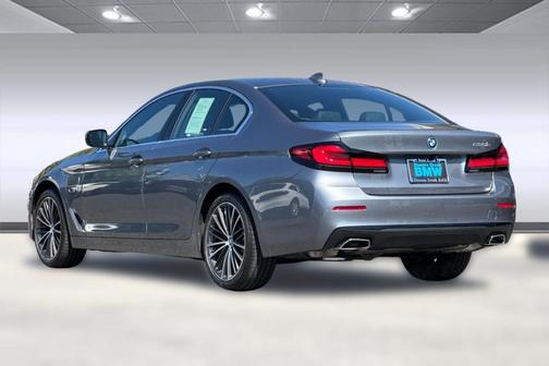 2022 BMW 530e Base