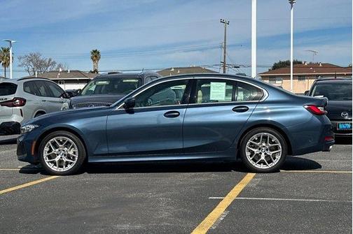 2025 BMW 330 330i