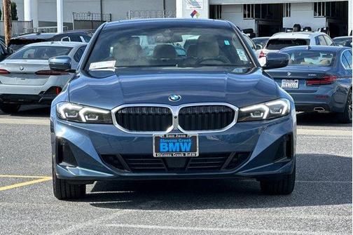 2025 BMW 330 330i